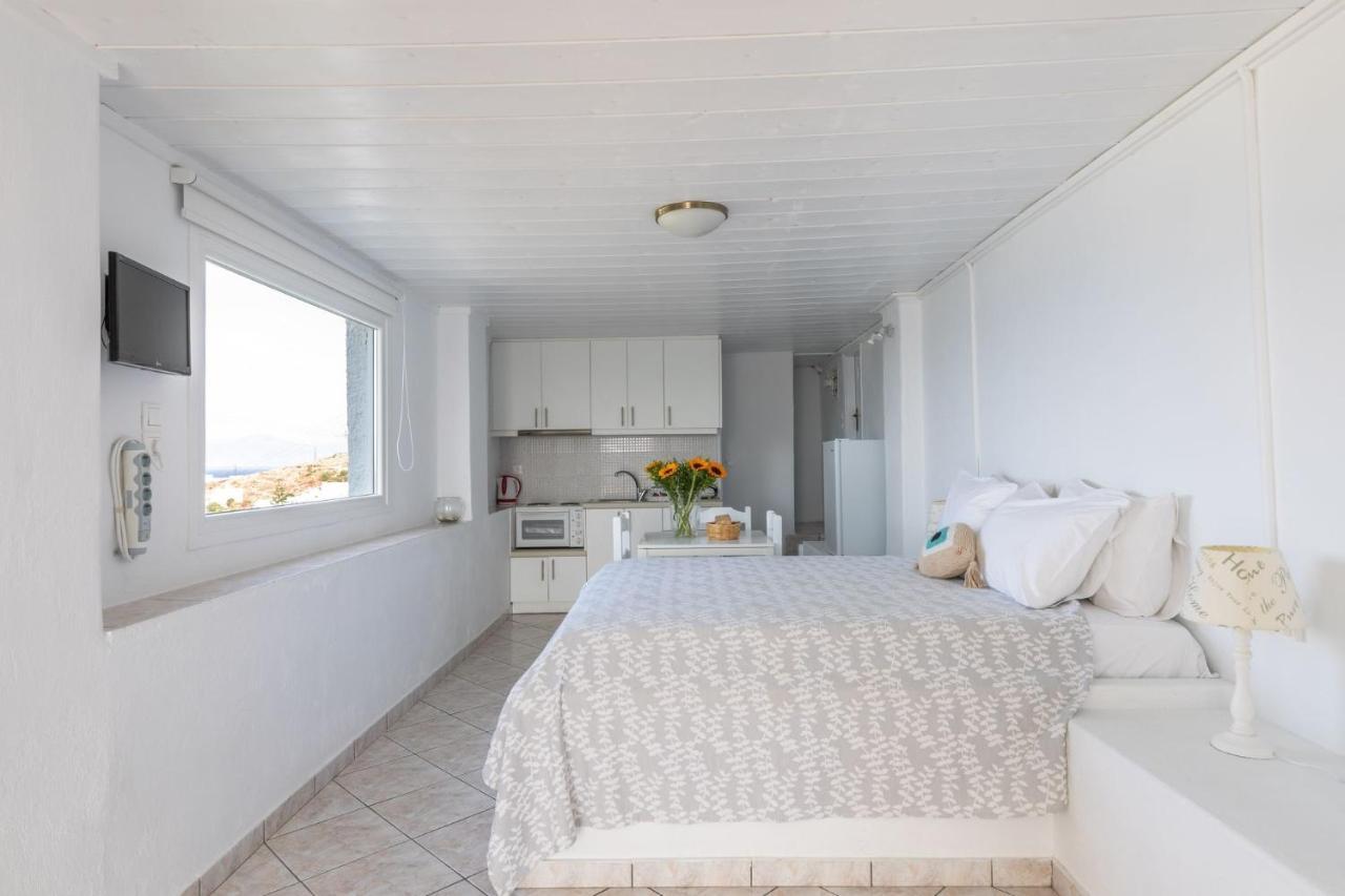 Sea Wind Apartments Agios Stefanos  Exteriör bild